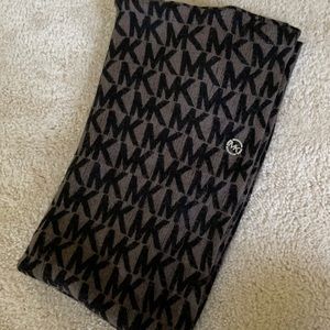 Michael Kors infinity scarf